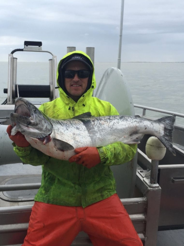 FRESH COPPER RIVER KING SALMON, WILD AND SUSTAINABLY CAUGHT IN ALASKA